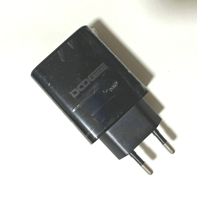 Power Adapter Voor Doogee V20  - Travel Accessories For Europe recensie en prijs